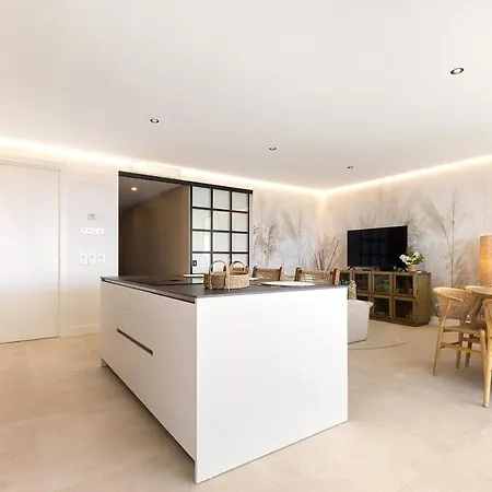 Four Bedroom, Sea View At Hills Lejlighed *